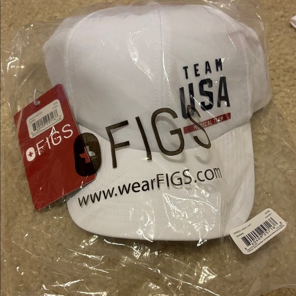 Figs Team USA White Apparel Set - Picture 2 of 10